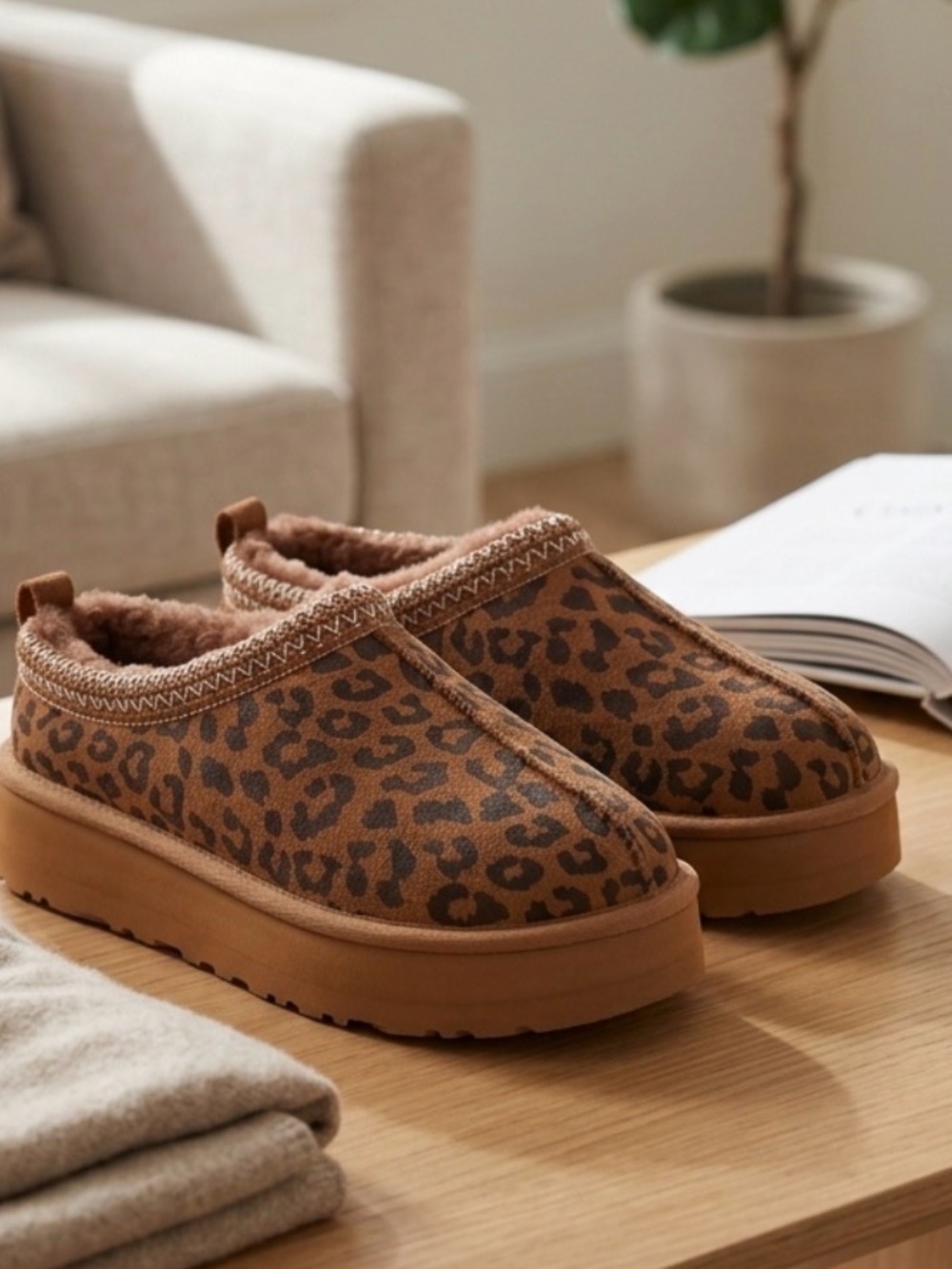 Jessica Simpson Platform Leopard Clogs NWOT SZ L 8/9 Msrp $40
